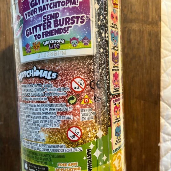 Hatchimals Hatchtopia Life, 2-inch tall Plush Hatchimals with Interactive Game - Picture 2 of 5